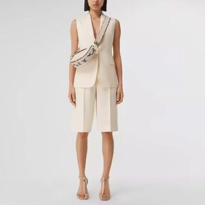 Burberry SS22 Jackets Coats Women's Cheese‎ Milk Beige Sz 4 NWT